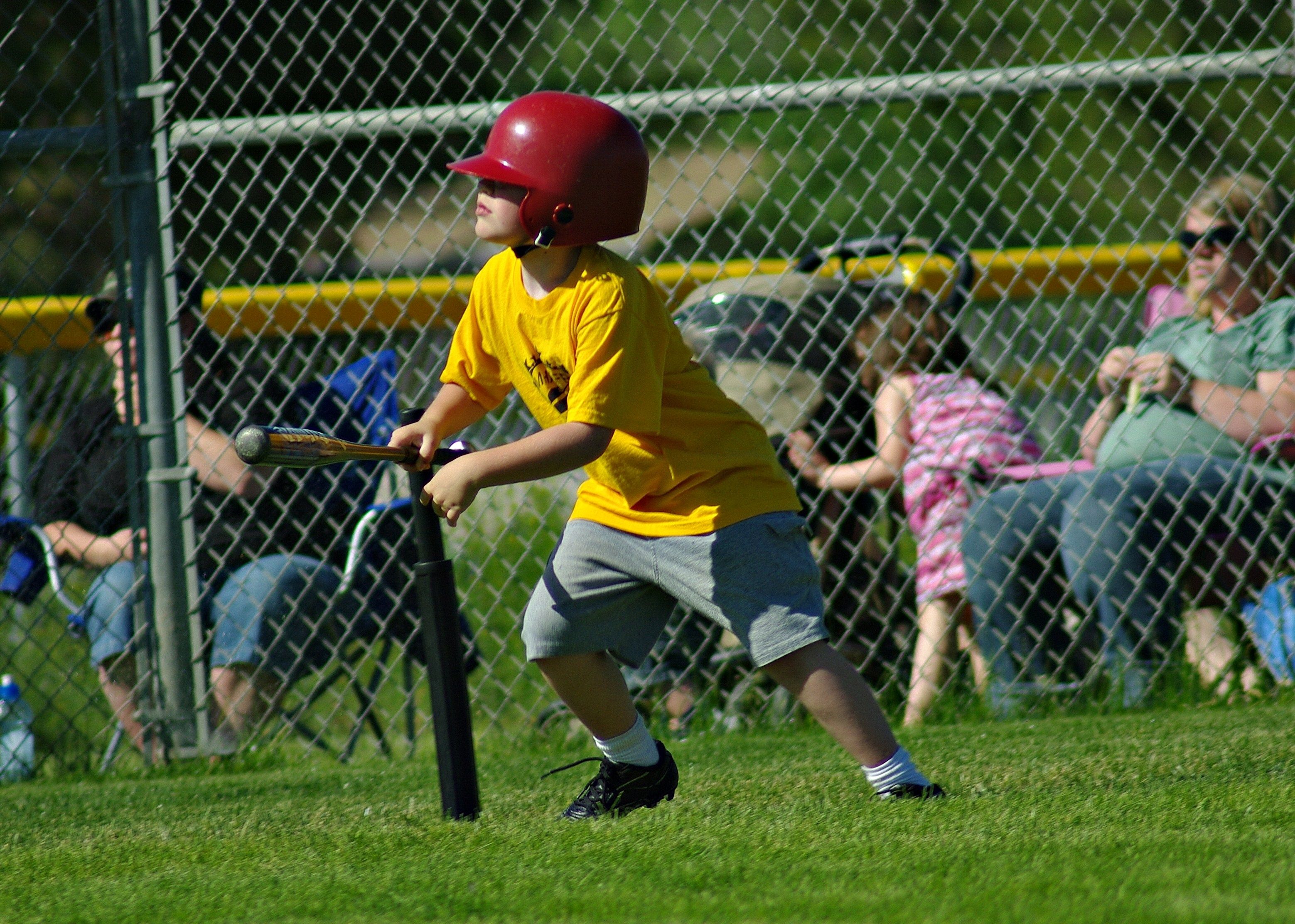 Young hitter using the Homerun Handle